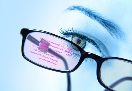 interactive-data-eyeglasses.jpg